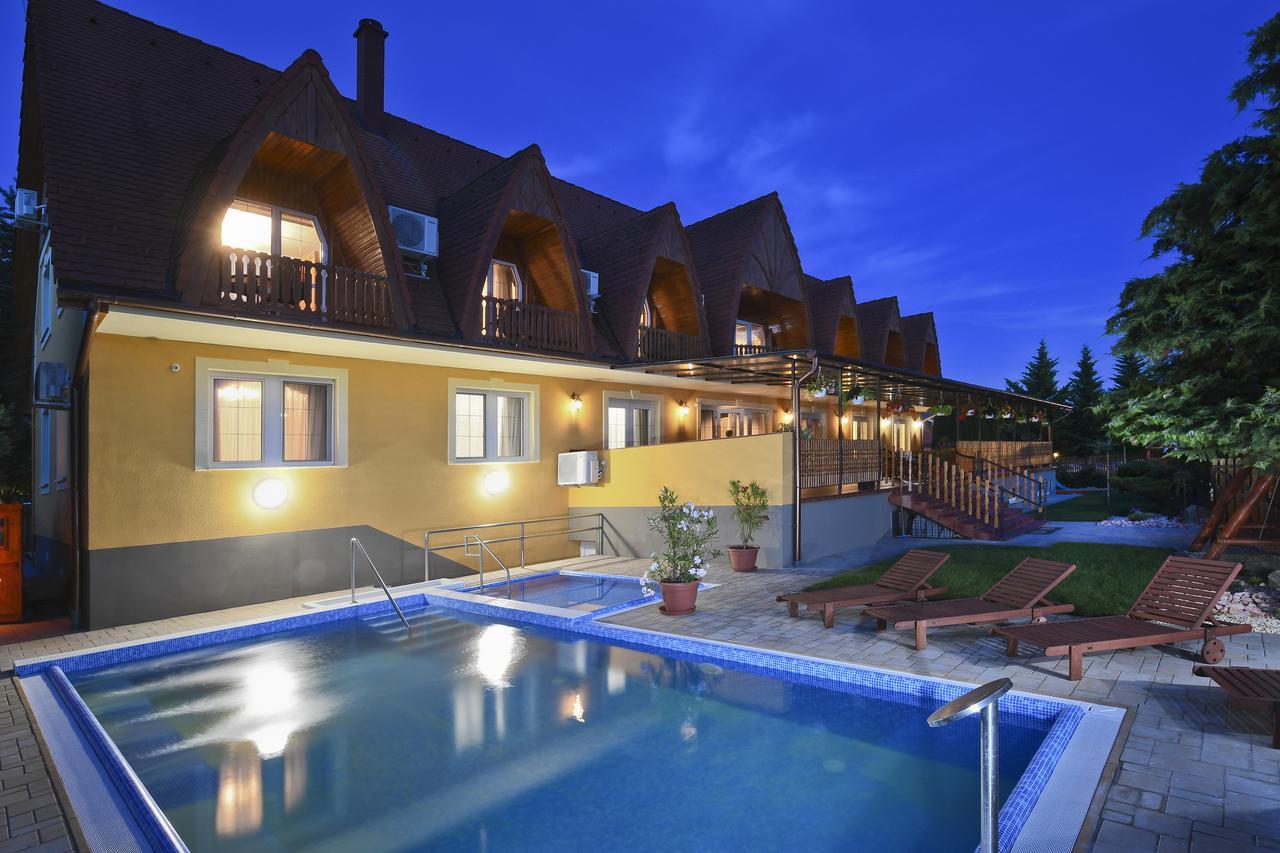Rajna Villabridge&Spa Bogács 外观 照片